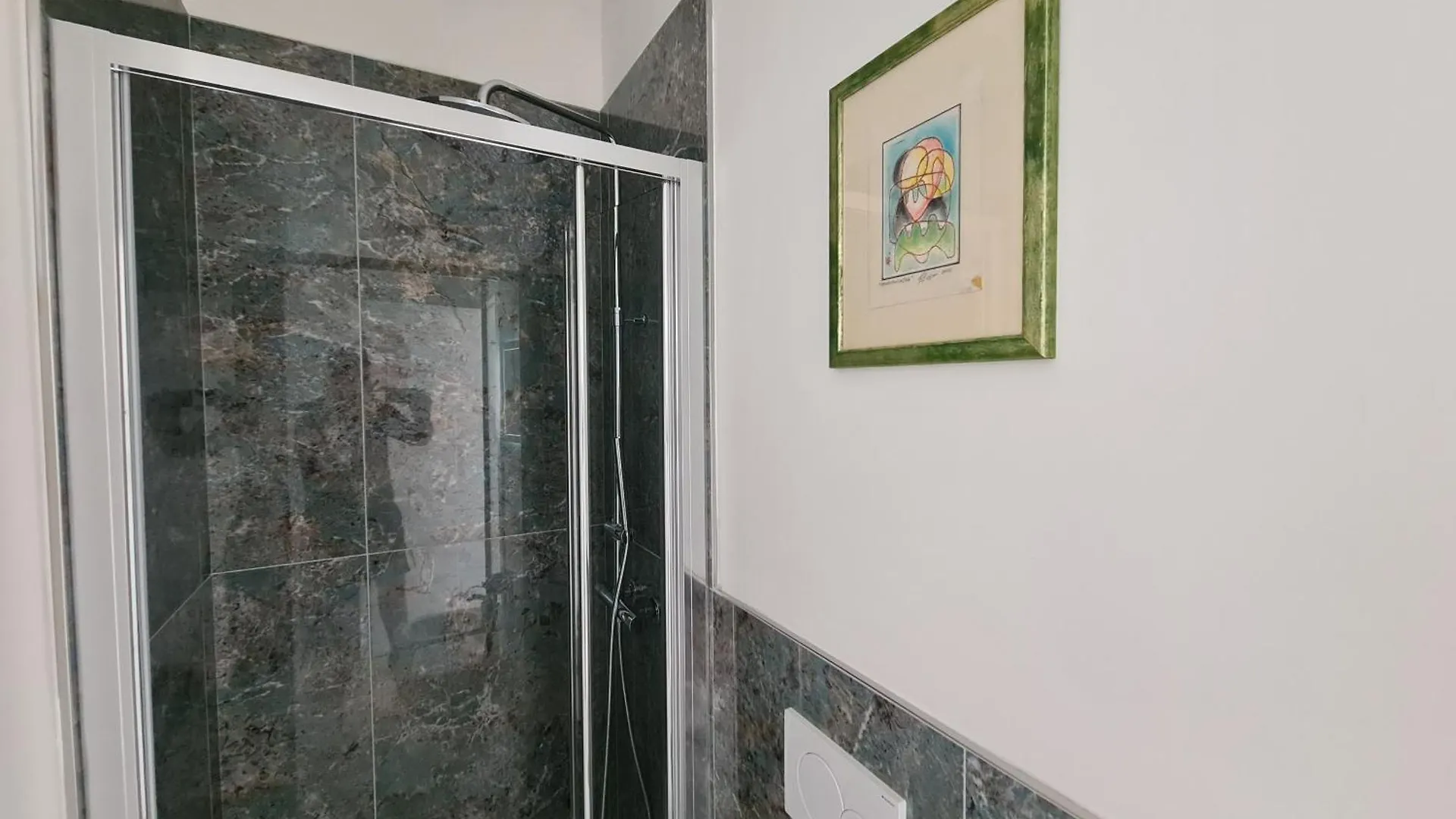 Allegra Viareggio Appartamento & Affittacamere Guest House 0*,